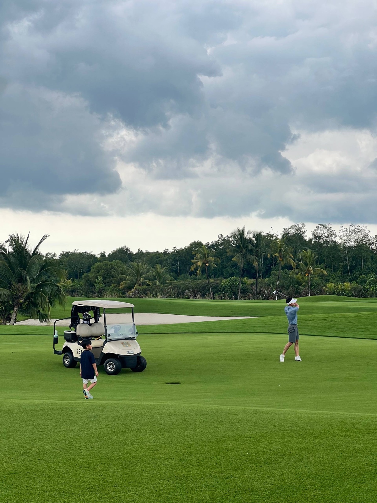 An approach shot from a perfect fairway lie
